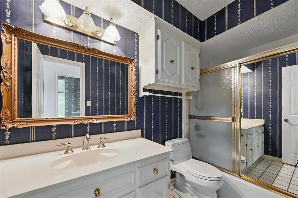 9719 Amberley Drive, Dallas, TX 75243