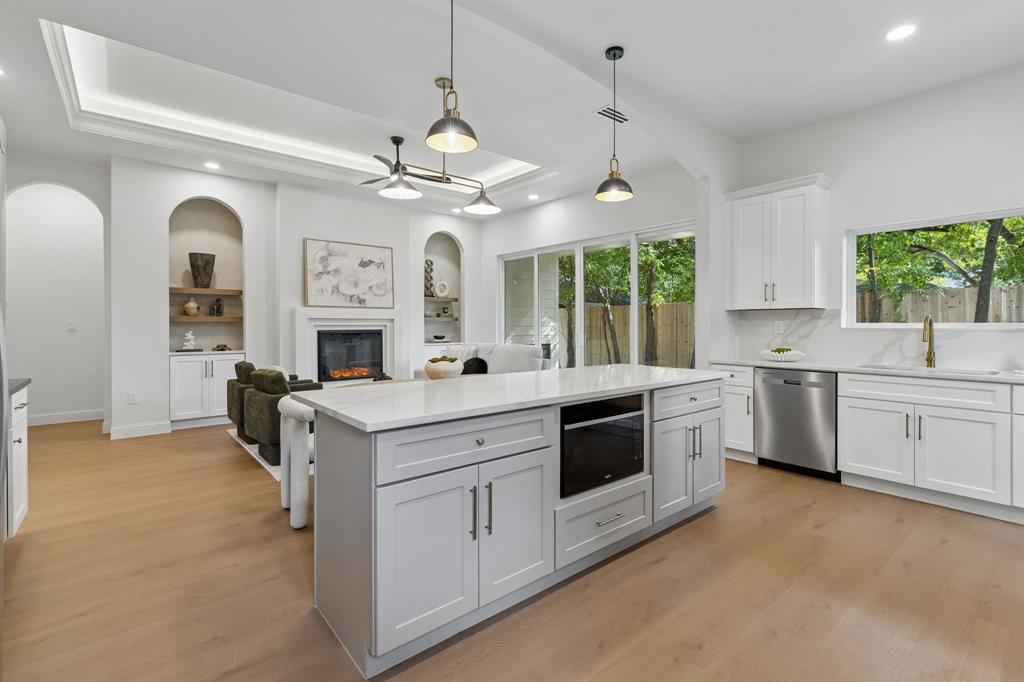 202 Rosa Street, Waxahachie, TX 75165