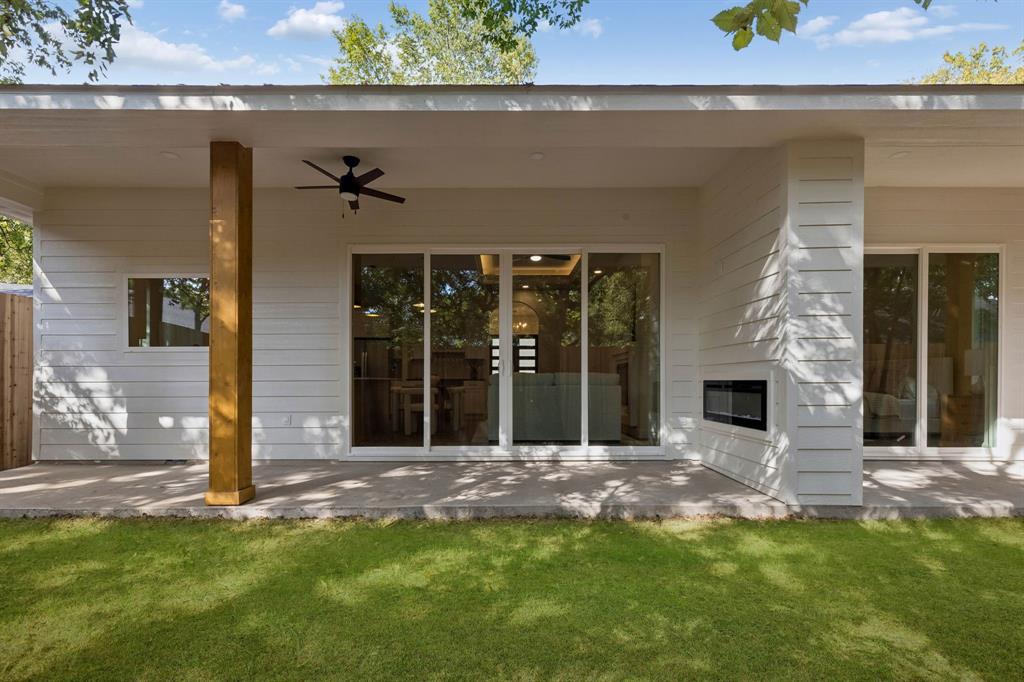 202 Rosa Street, Waxahachie, TX 75165