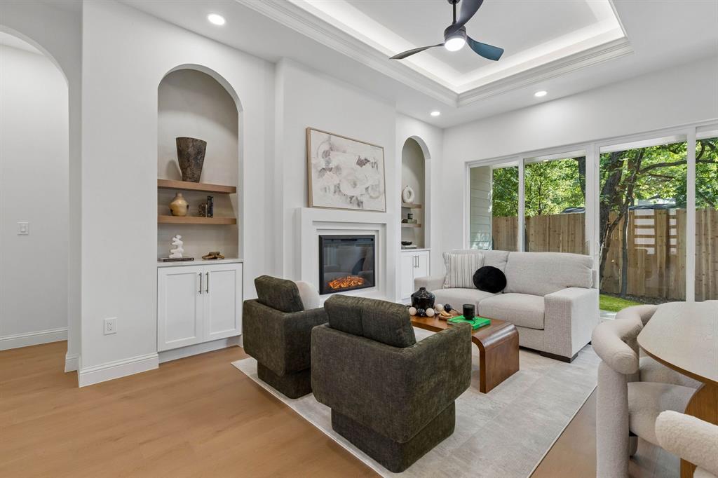 202 Rosa Street, Waxahachie, TX 75165