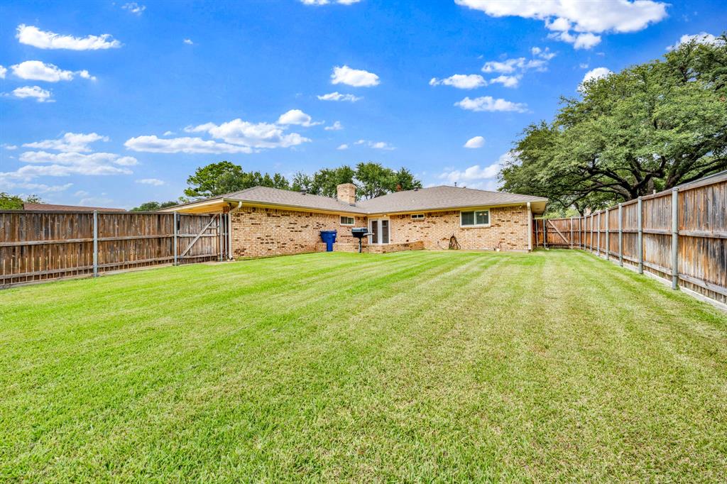 1606 Clear Point Drive, Garland, TX 75041