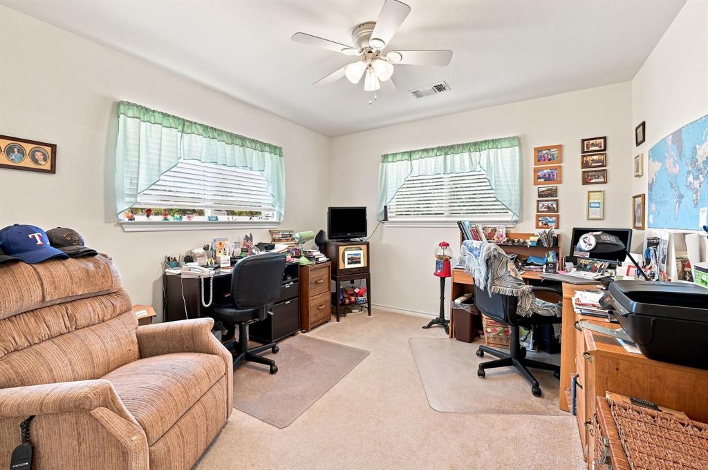 706 Georgetown Road, Ovilla, TX 75154