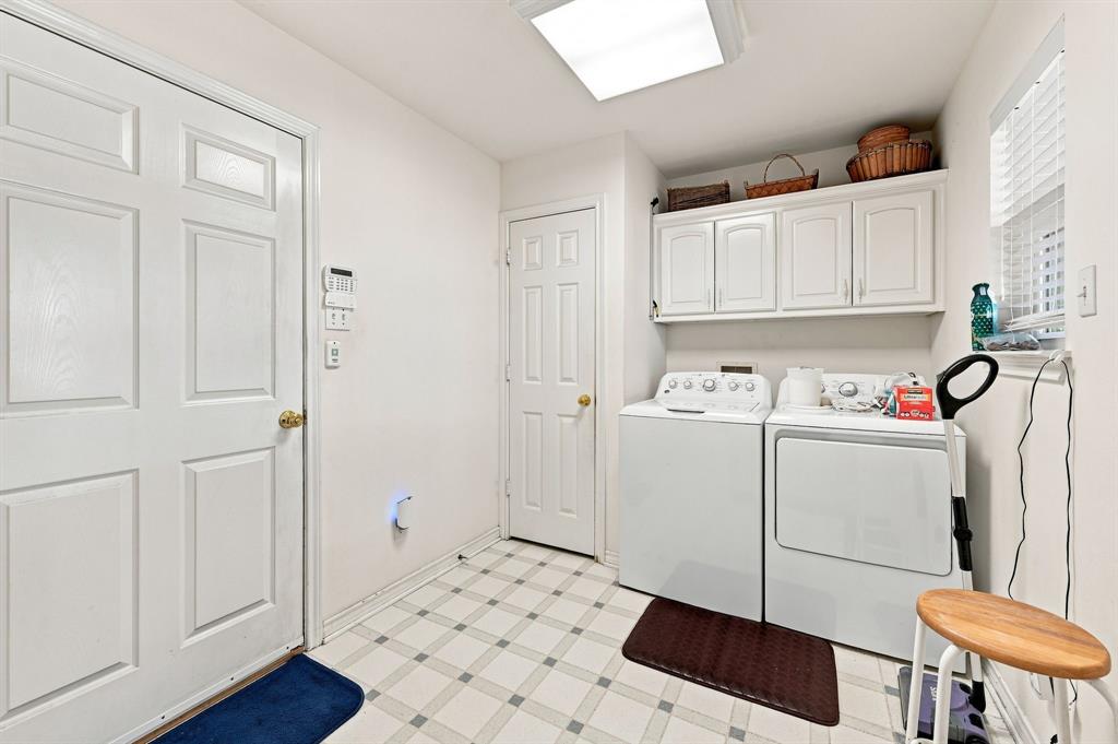 706 Georgetown Road, Ovilla, TX 75154