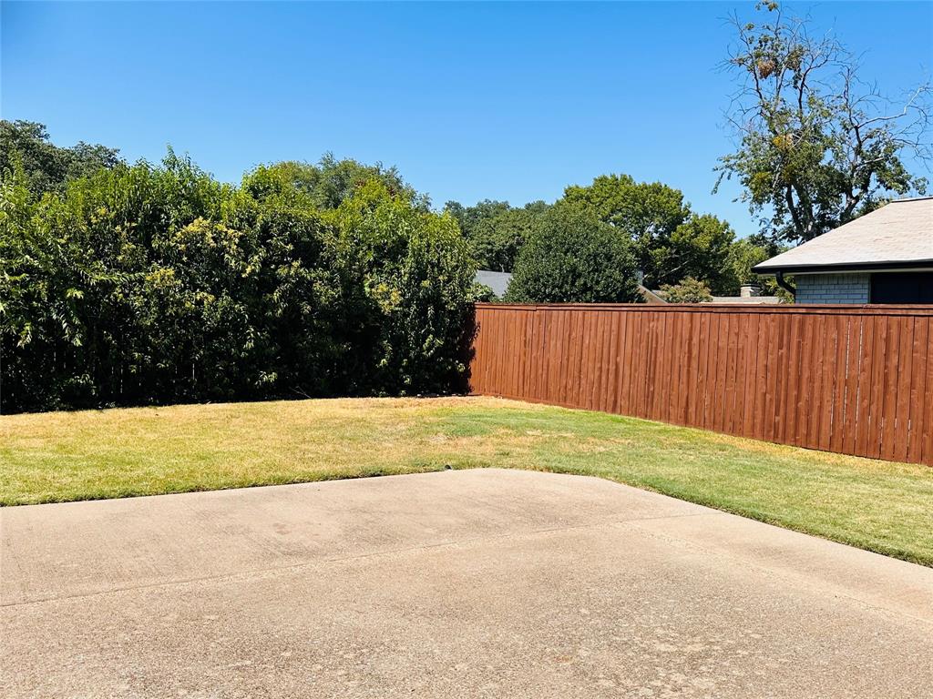 1533 W Spring Creek Parkway, Plano, TX 75023