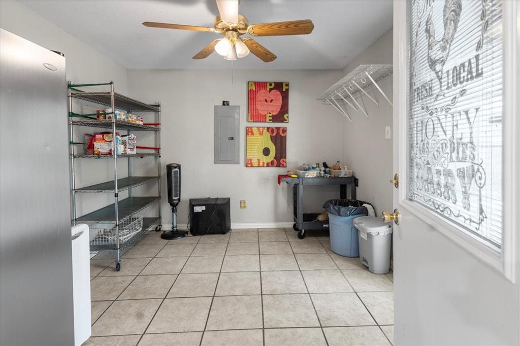 1715 Leisure Lane, Hideaway, TX 75771
