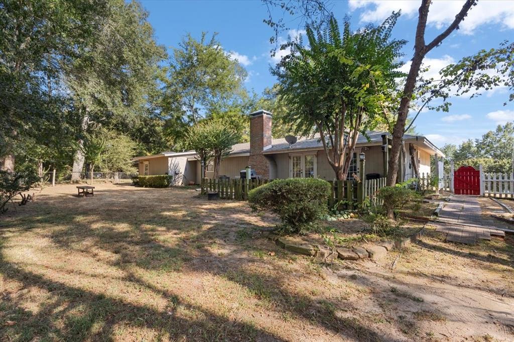 1715 Leisure Lane, Hideaway, TX 75771