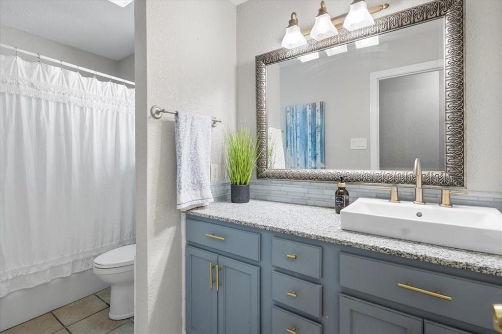 1715 Leisure Lane, Hideaway, TX 75771