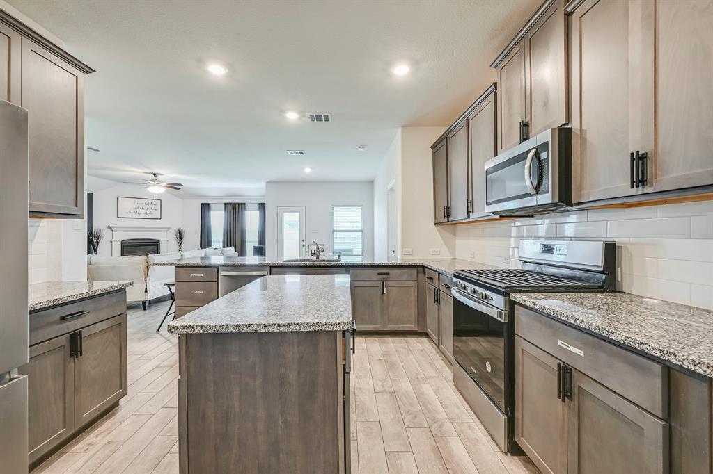 4016 Windswept Way, Forney, TX 75126