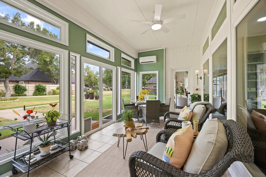 Amazing Large Sunroom with Split HVAC Unit Overlooking Golf Course