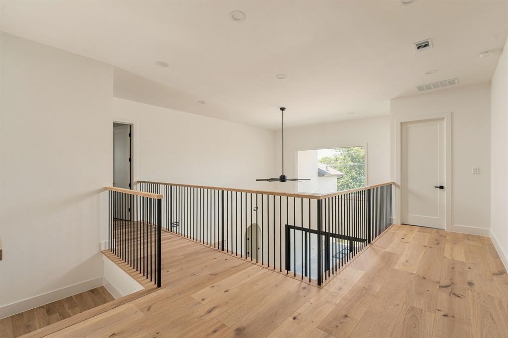 3813 Durango Drive, Dallas, TX 75220