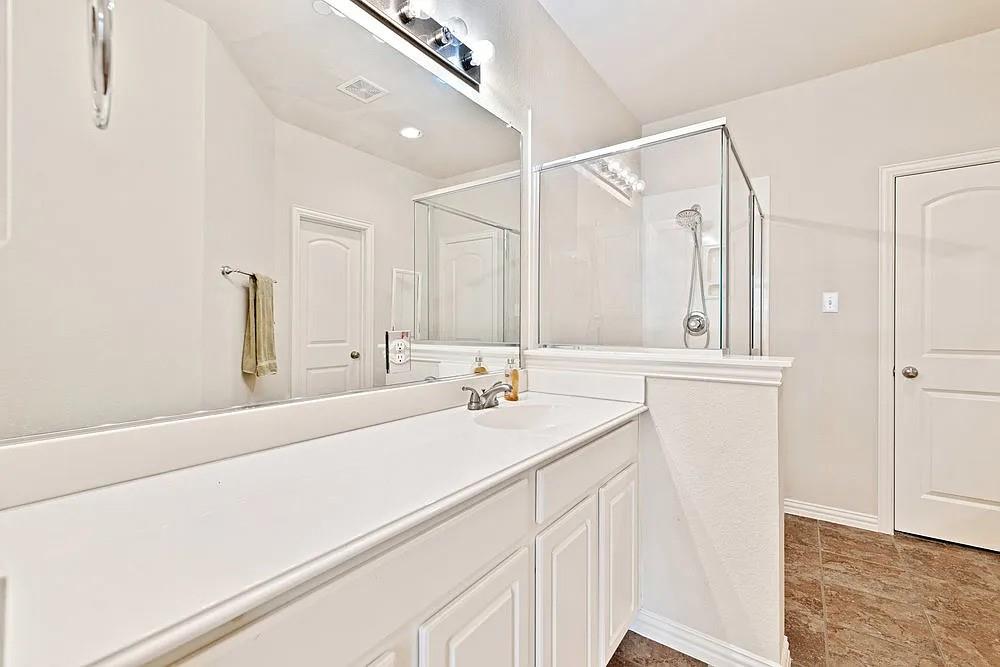 7913 Hannah Street, Plano, TX 75025
