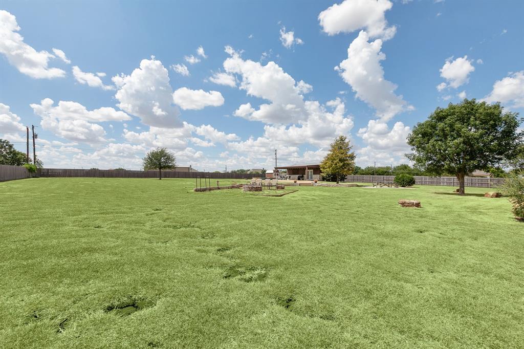 202 Camino Del Rancho, Lorena, TX 76655