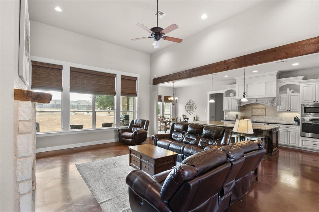 202 Camino Del Rancho, Lorena, TX 76655 202 Camino Del Rancho, Lorena, TX 76655