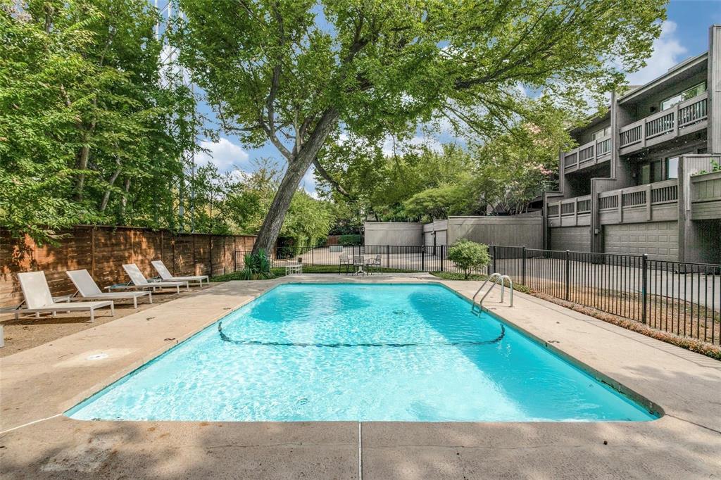 4071 Buena Vista Street, Dallas, TX 75204