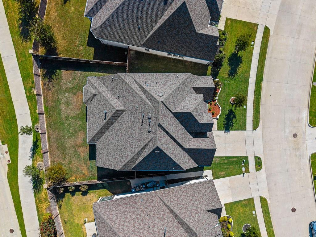 2717 Oak Blossom Drive, McKinney, TX 75071