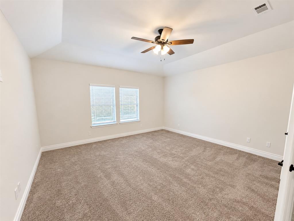 8406 Grant Lane, Greenville, TX 75402