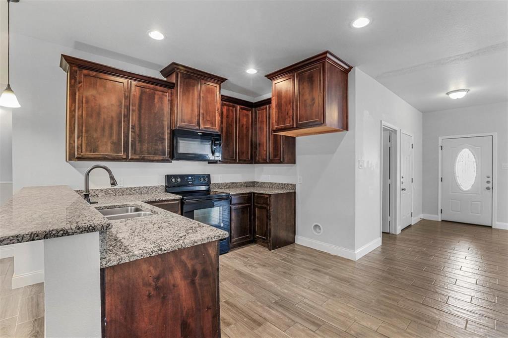 4807 Henry Street, Greenville, TX 75401
