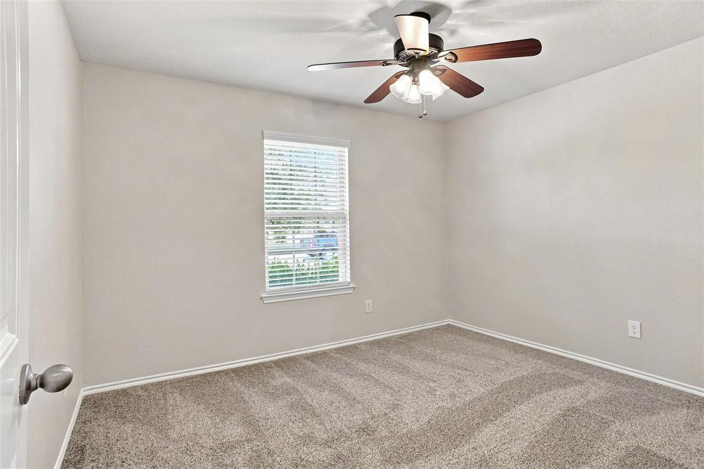 1060 Sadie Street, Forney, TX 75126