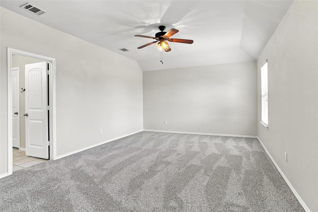 1060 Sadie Street, Forney, TX 75126