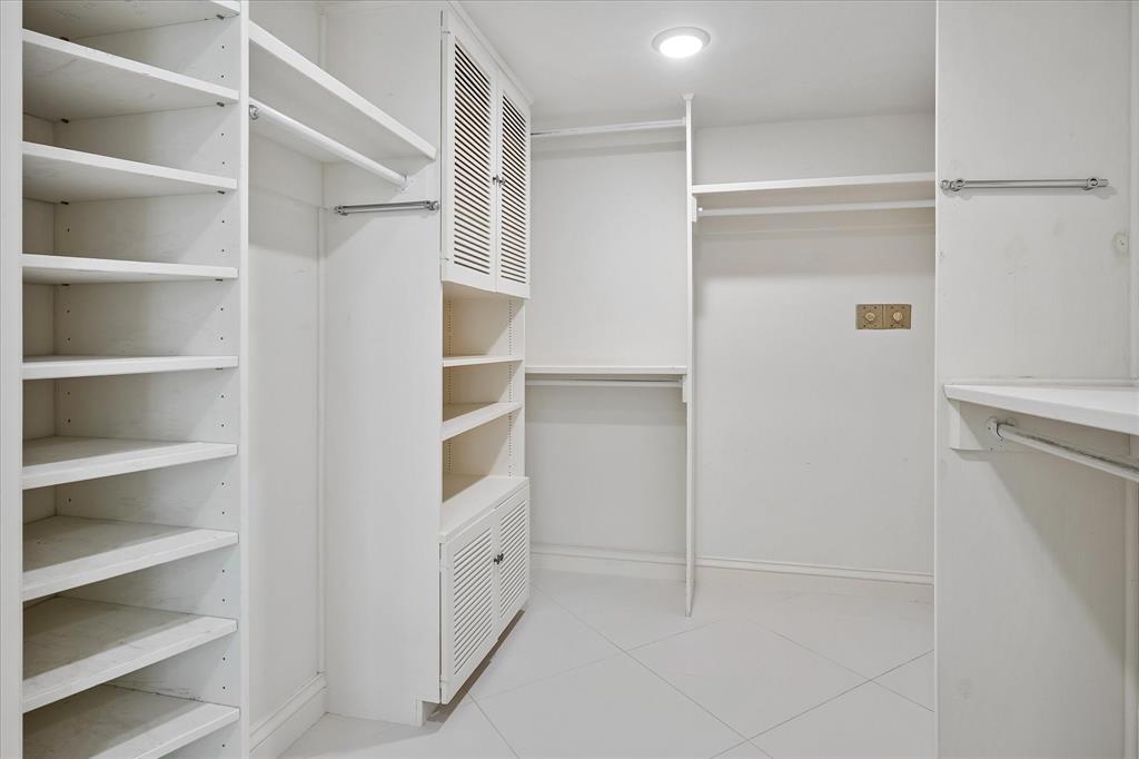 6146 Averill Way, #106E, Dallas, TX 75225