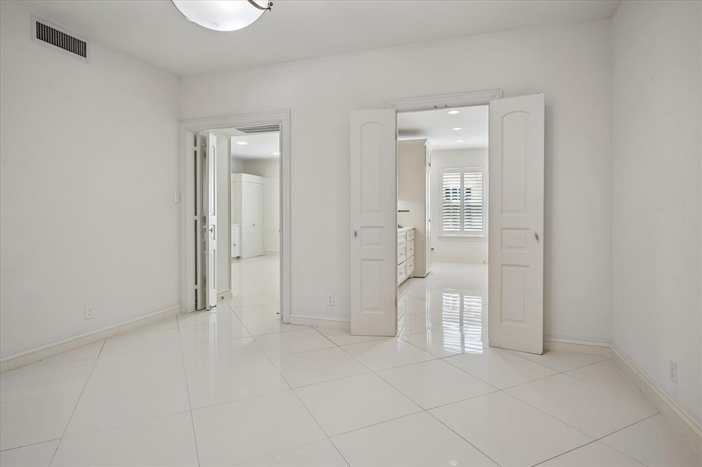 6146 Averill Way, #106E, Dallas, TX 75225