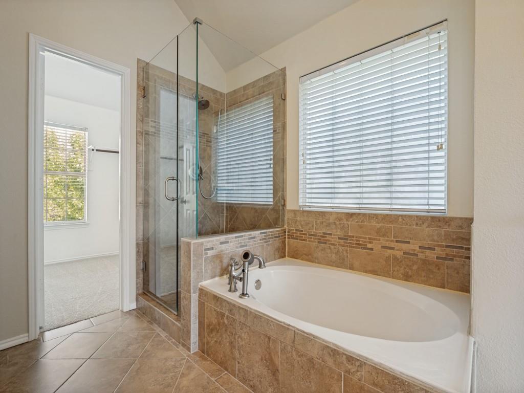307 Mary Pat Drive, Grand Prairie, TX 75052