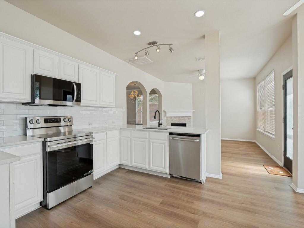 307 Mary Pat Drive, Grand Prairie, TX 75052 307 Mary Pat Drive, Grand Prairie, TX 75052