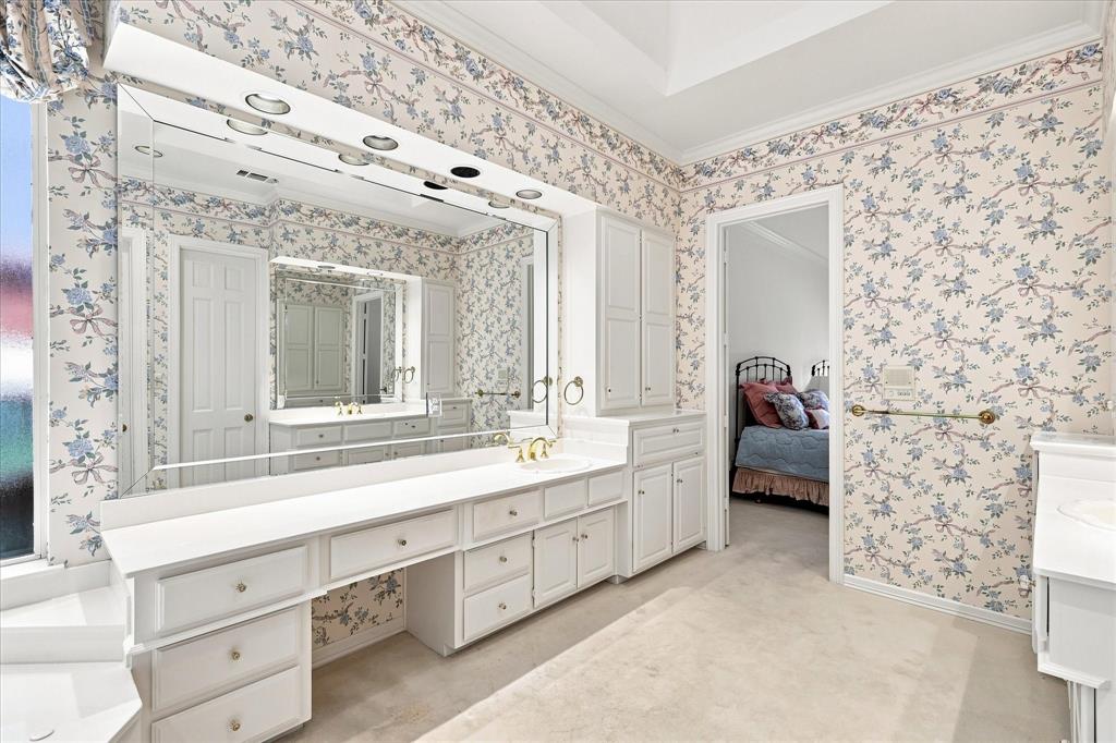 4936 Sandestin Drive, Dallas, TX 75287
