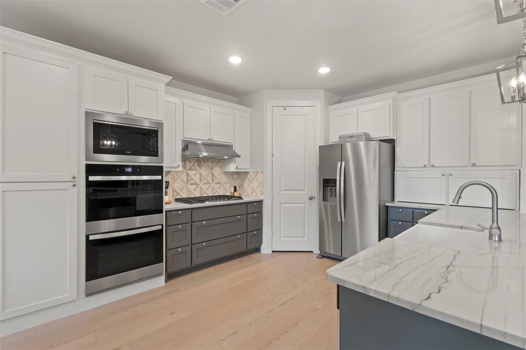 3905 Henley Lane, Garland, TX 75043