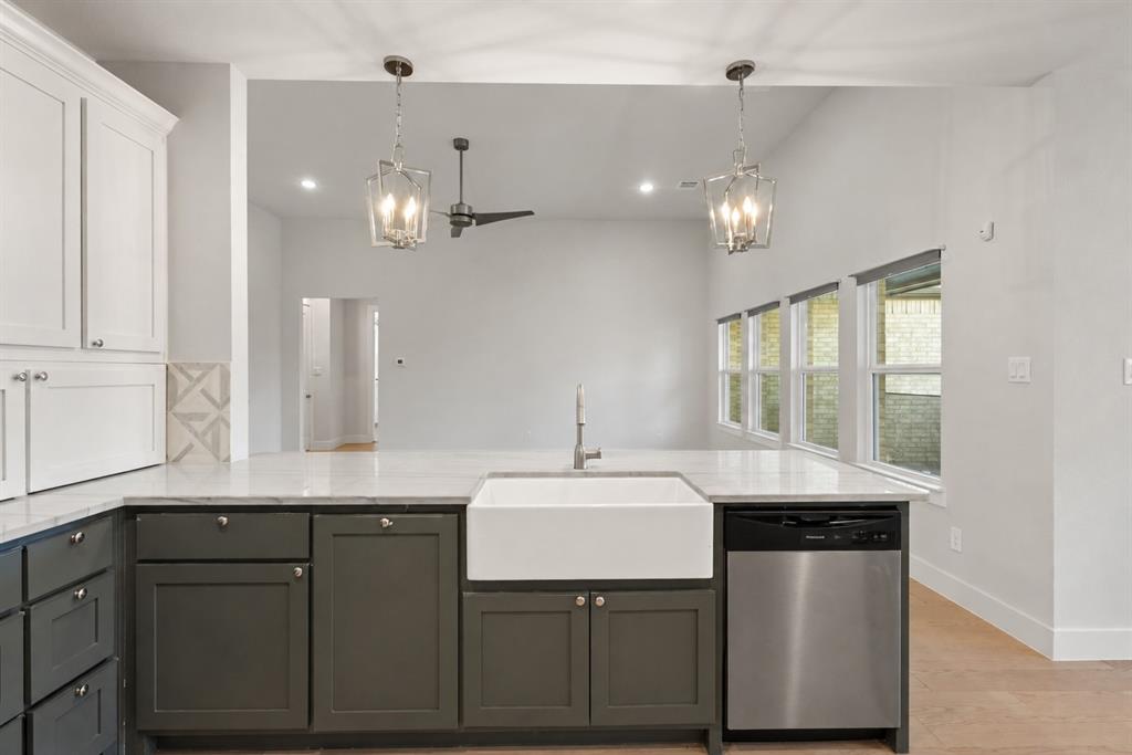 3905 Henley Lane, Garland, TX 75043