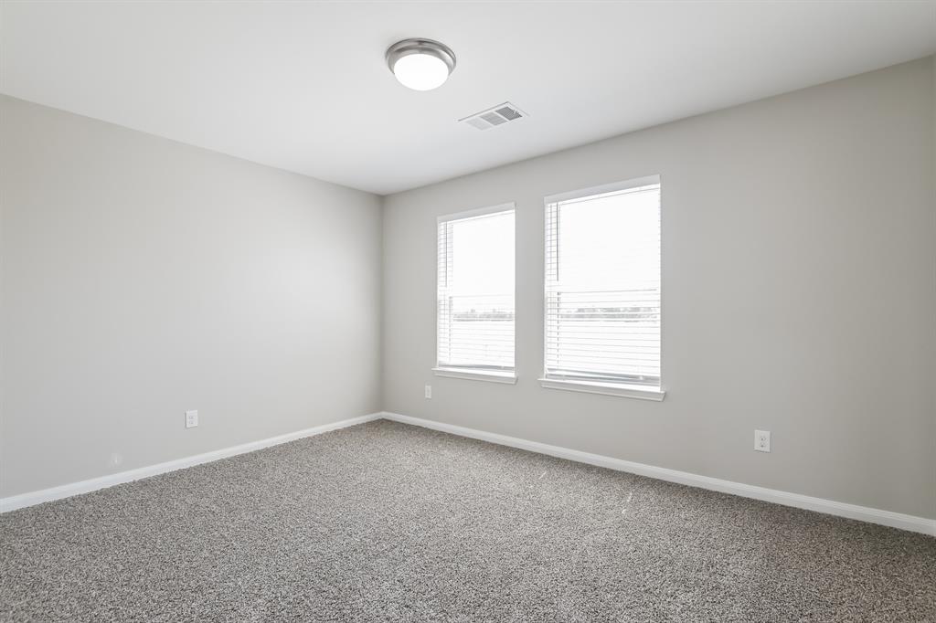 710 Shady Meadow Lane, Glenn Heights, TX 75154