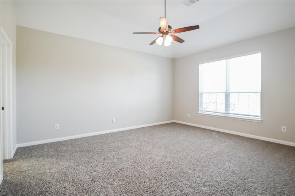 710 Shady Meadow Lane, Glenn Heights, TX 75154