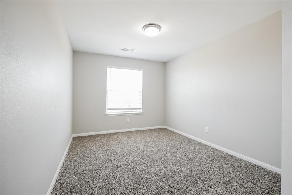 710 Shady Meadow Lane, Glenn Heights, TX 75154