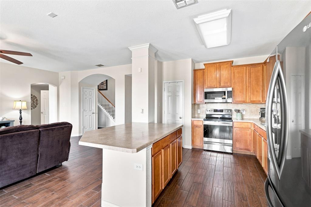1105 Kimbro Drive, Forney, TX 75126