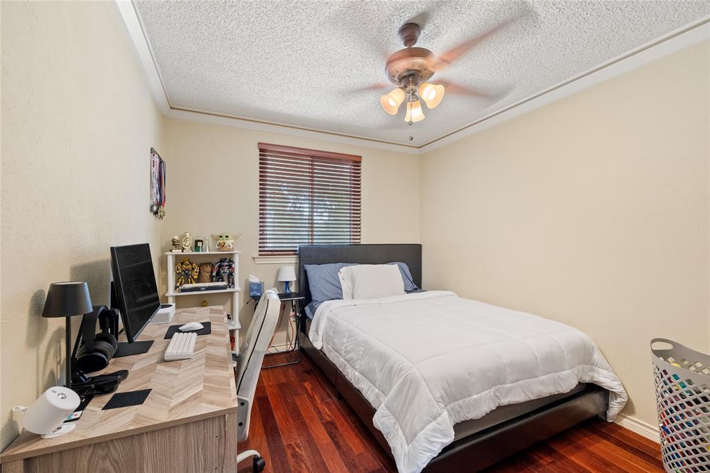 853 Via Madonna, Mesquite, TX 75150
