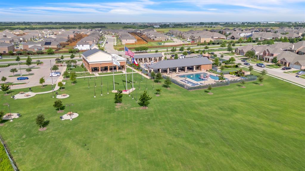 1637 Pike Drive, Forney, TX 75126