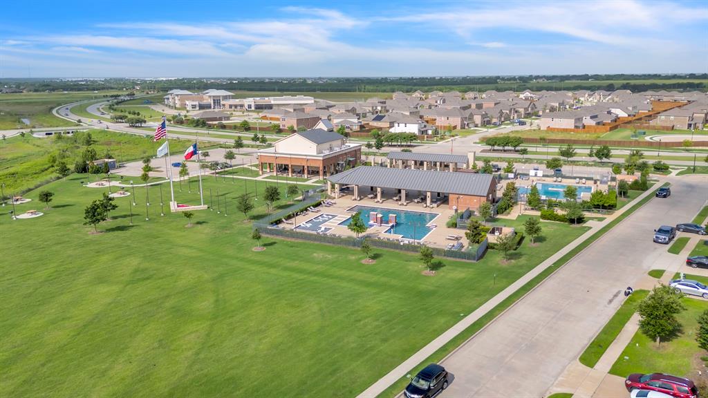 1637 Pike Drive, Forney, TX 75126