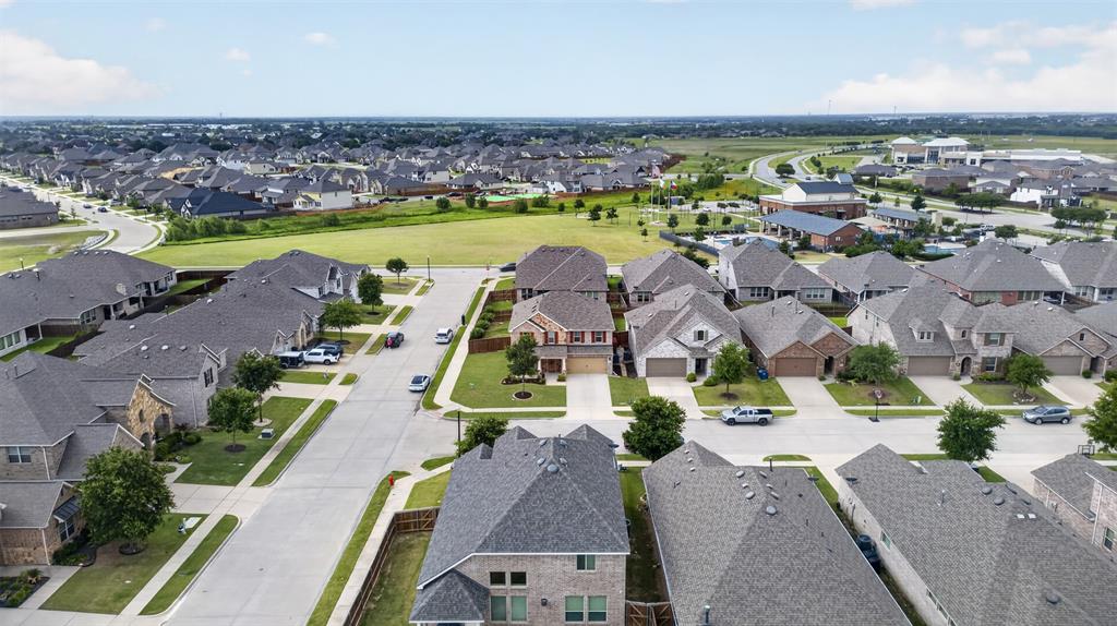 1637 Pike Drive, Forney, TX 75126