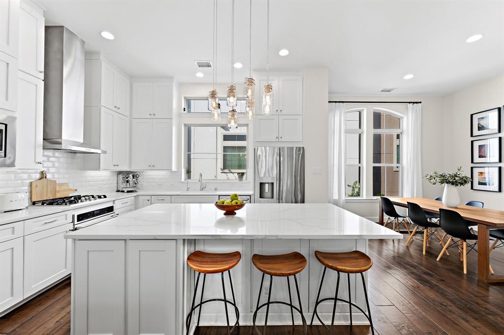 763 Spanish Oaks Place, Dallas, TX 75204