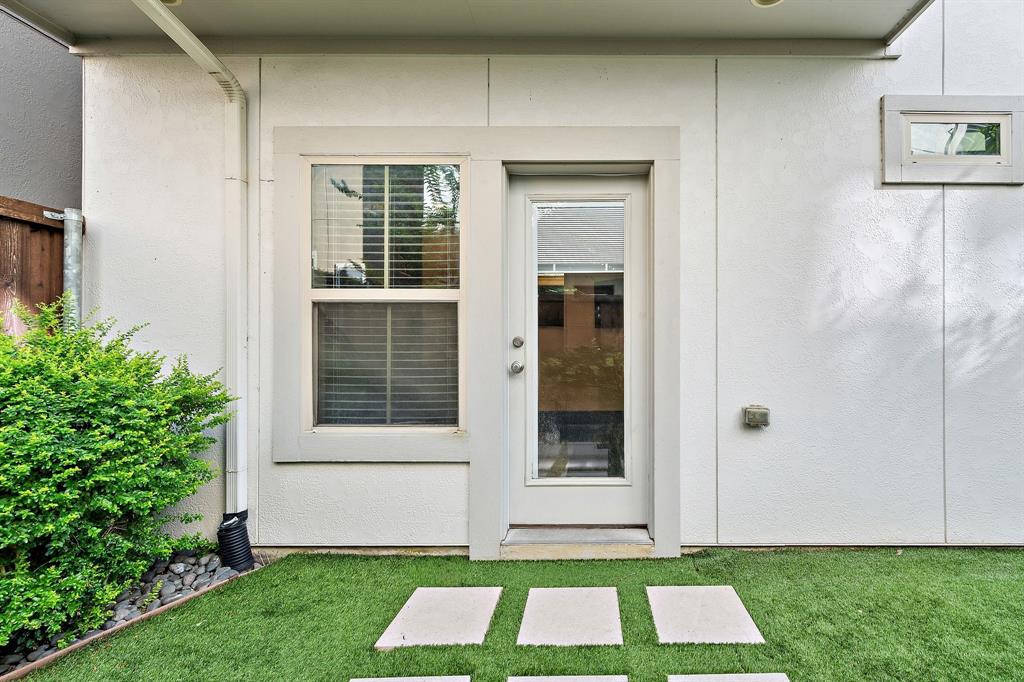 763 Spanish Oaks Place, Dallas, TX 75204