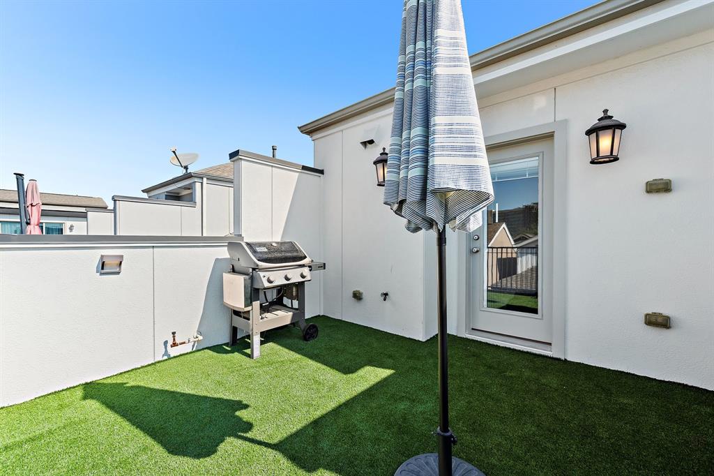 763 Spanish Oaks Place, Dallas, TX 75204