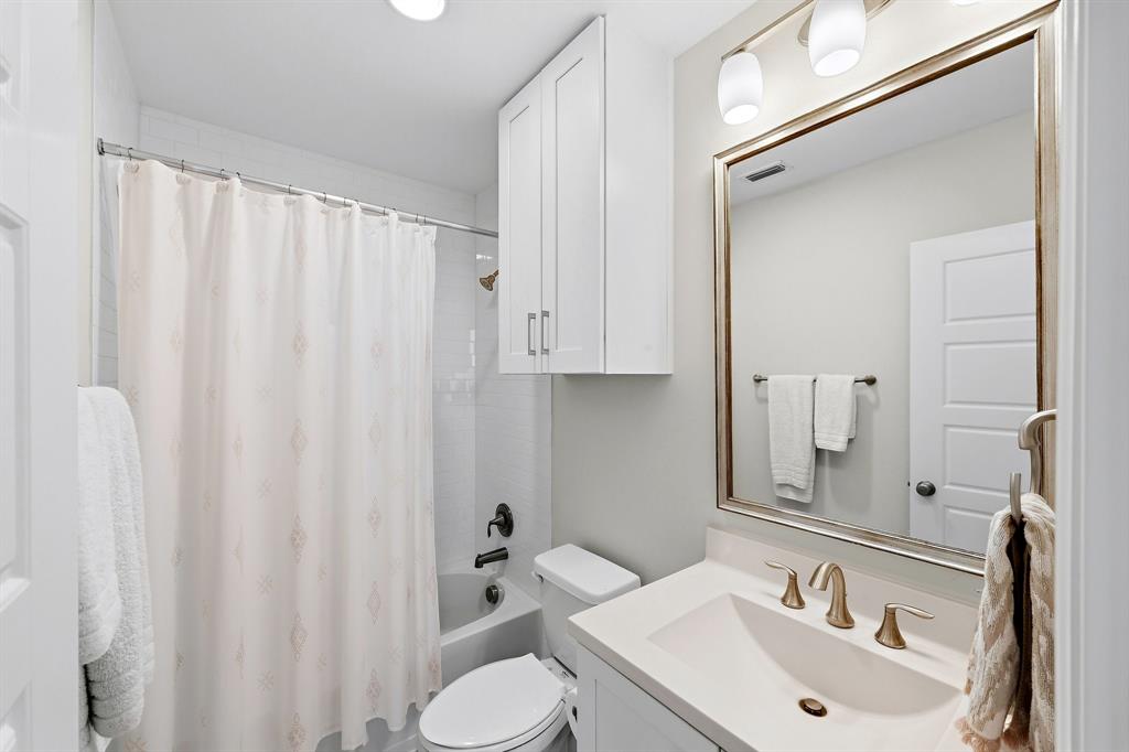 763 Spanish Oaks Place, Dallas, TX 75204