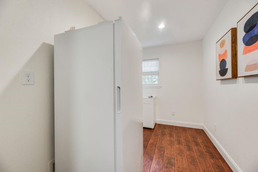 Downstair utility room with sink. (Could be converted to 2nd laundry room)