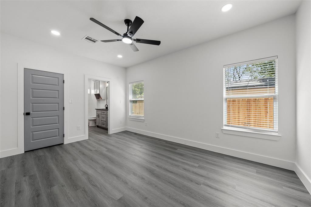 302 Johnson Street, McGregor, TX 76657