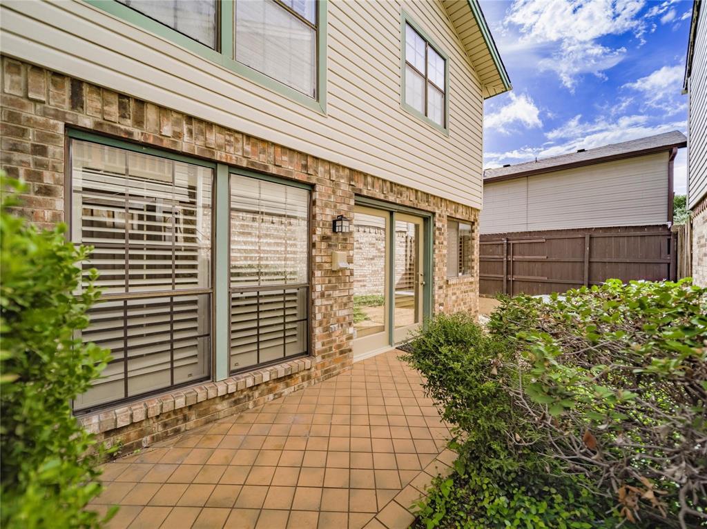 side yard