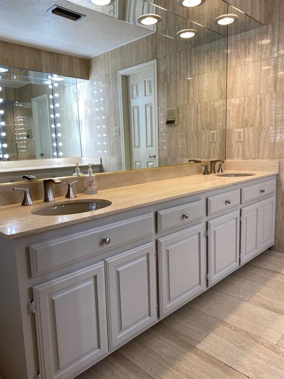 3112 San Jacinto Street, Dallas, TX 75204