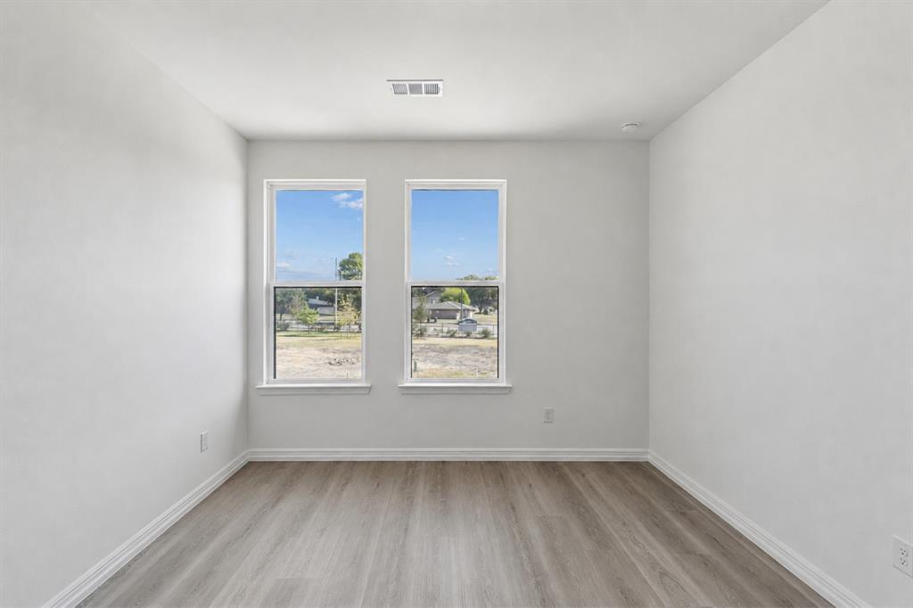 4453 Crescent Heights Road, Garland, TX 75043