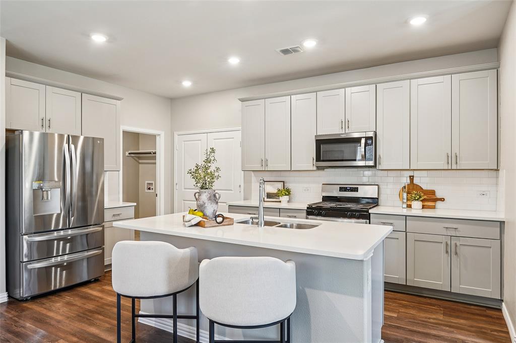 4925 Westhill Drive, McKinney, TX 75071