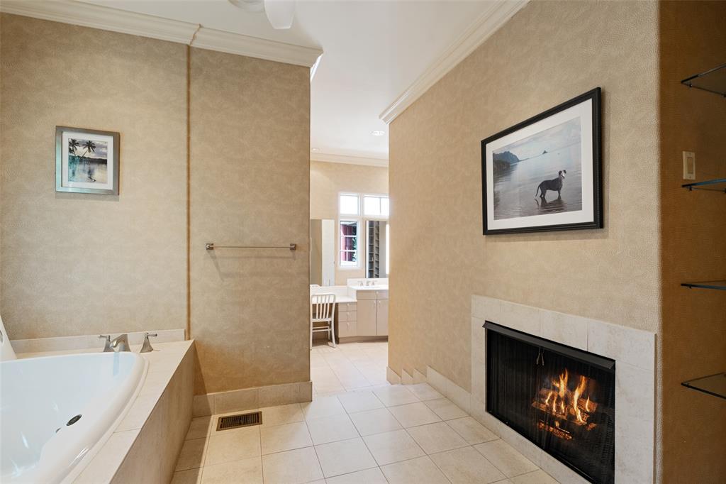 2203 Allen Street, Dallas, TX 75204