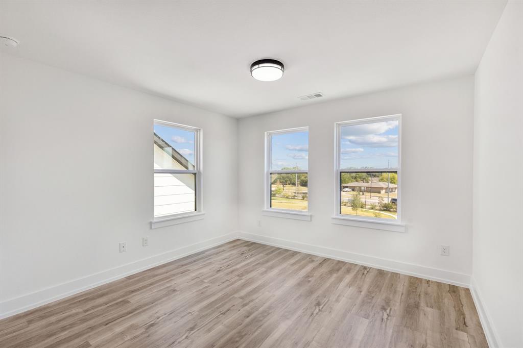 4505 Crescent Heights Road, Garland, TX 75043